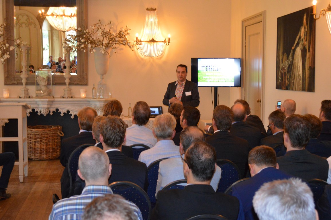 Succesvolle onderwijs-vastgoeddag in Kasteel